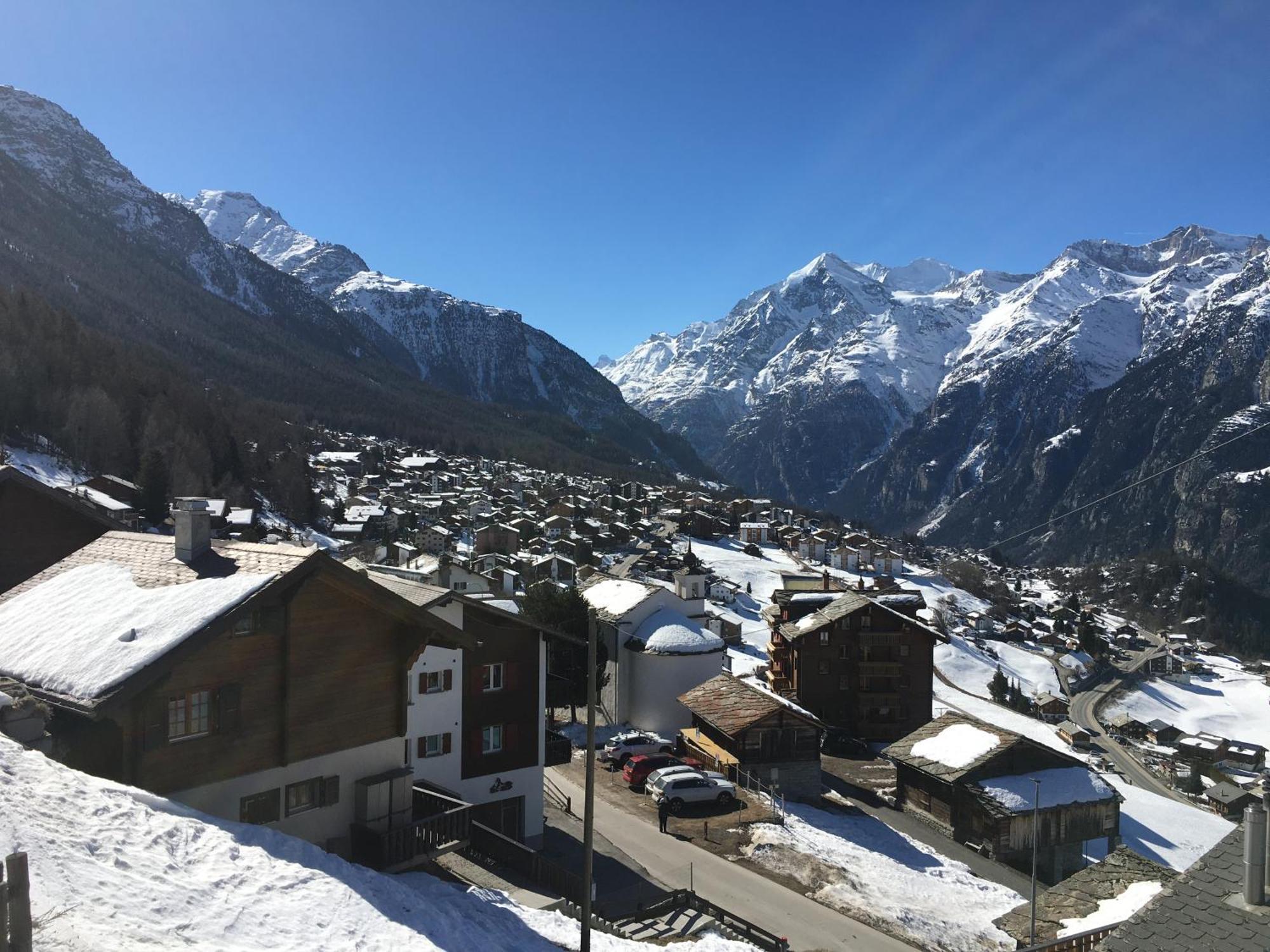 Haus Dorfblick Apartment Grachen Bagian luar foto